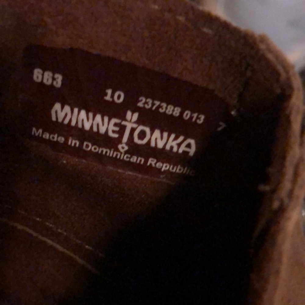 Minnetonka leather fringe booties - Picture 3 of 7